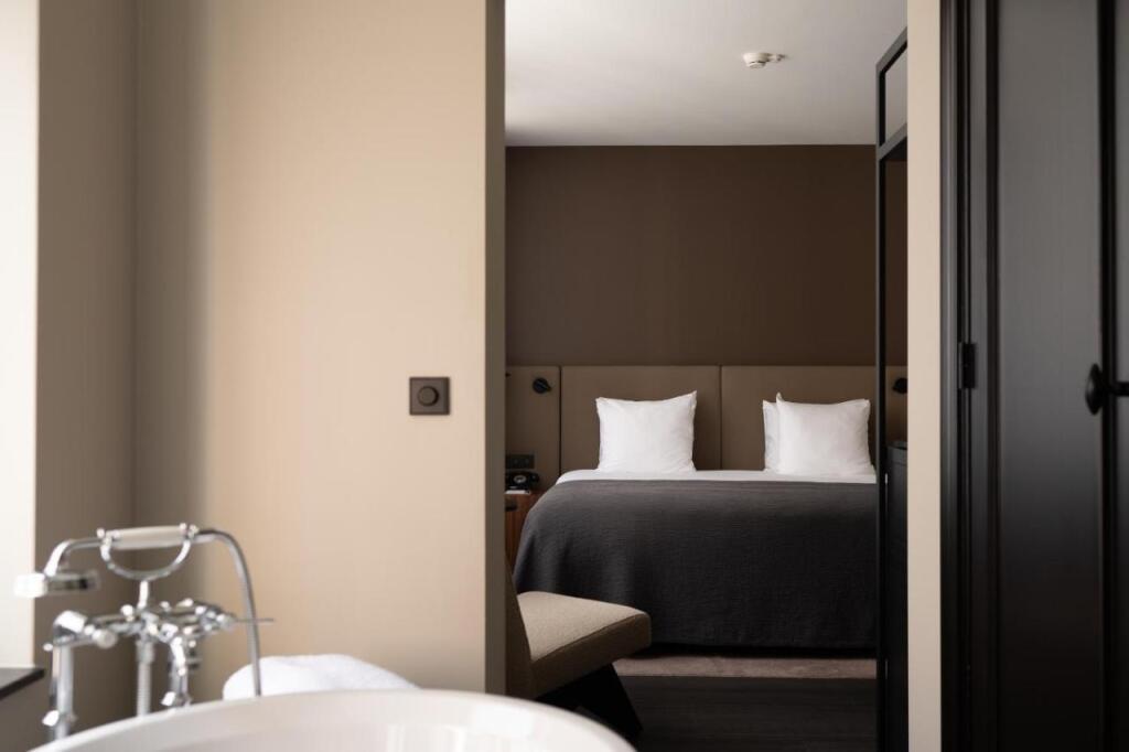 hotel image 7