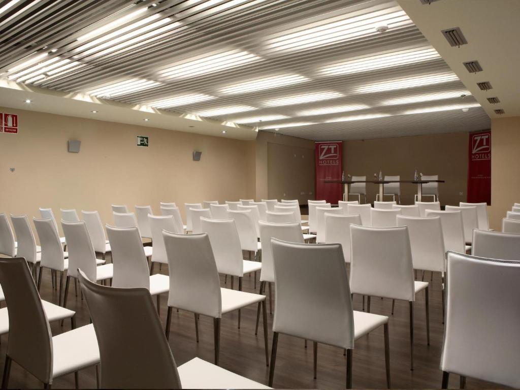 hotel image 16