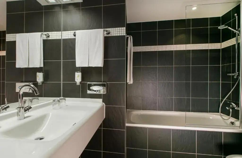 hotel image 12