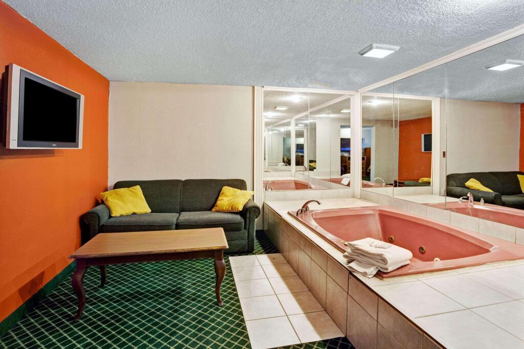 hotel image 15